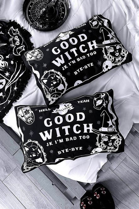 Hovedbillede Good Witch Pillowcases