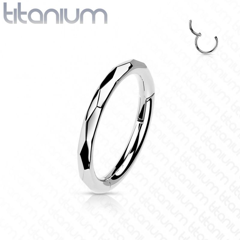 Lucie Hinged Ring 