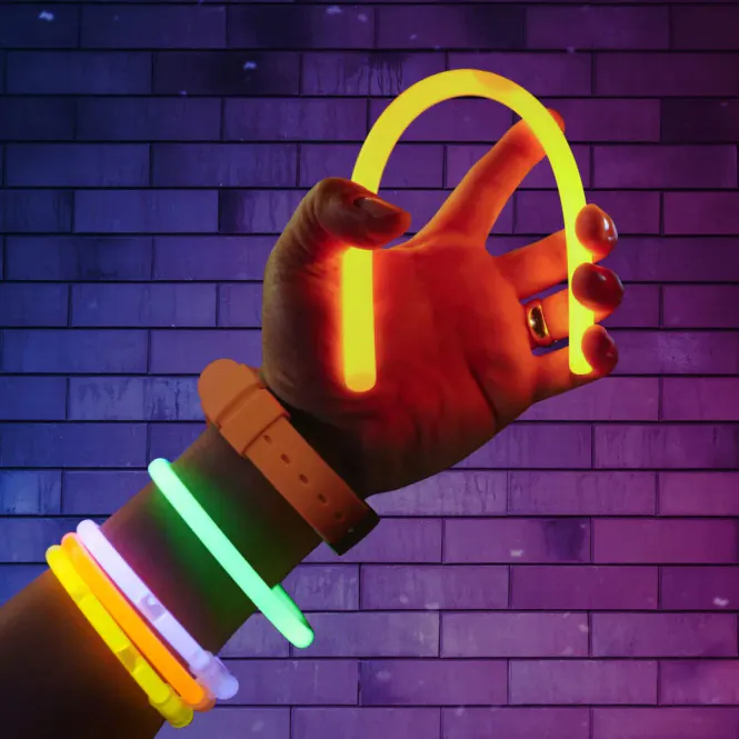 Main Image Glow Sticks 50 Pack