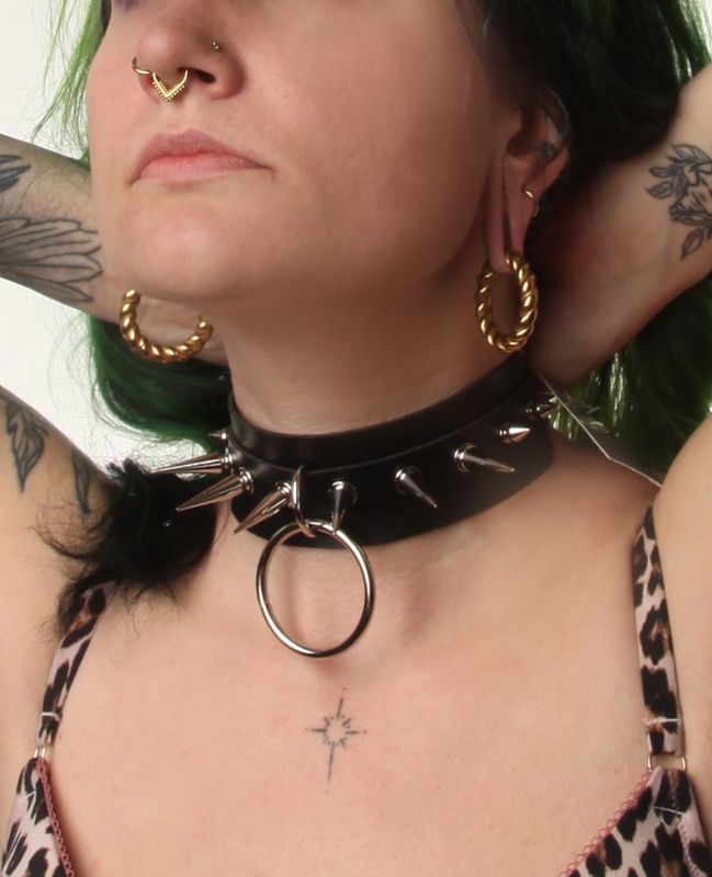 Madden Choker Long spikes Silver