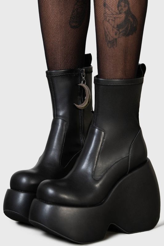 Ruins And Remains Boots