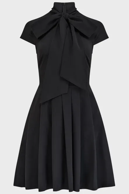 Hovedbillede Funerary Rites Dress