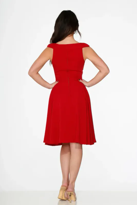 Embla Swing Dress [Red]
